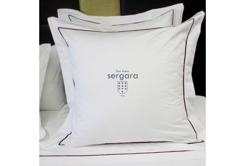 Taie D'Oreiller Sergara de coton Égyptien 600 fils | Bourdon Grenat