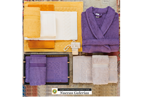 100% Baumwolle Handtuch Set 650 g / m² Lavendelblau | Royal Cresent